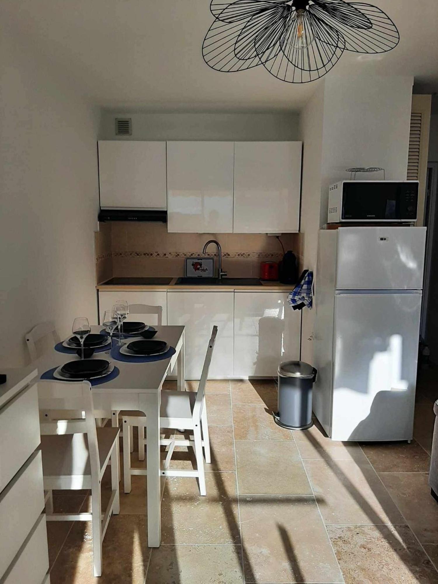 Cassis 4Pers Vue Mer Wifi Tennis Parking Piscine المظهر الخارجي الصورة